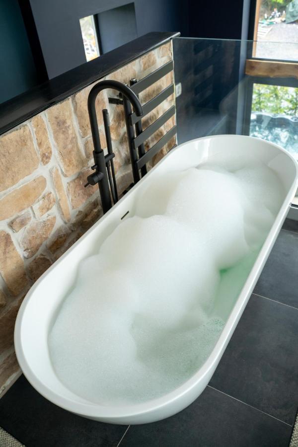 Plas Coch Luxury Barn 兰登尼奥冷 外观 照片